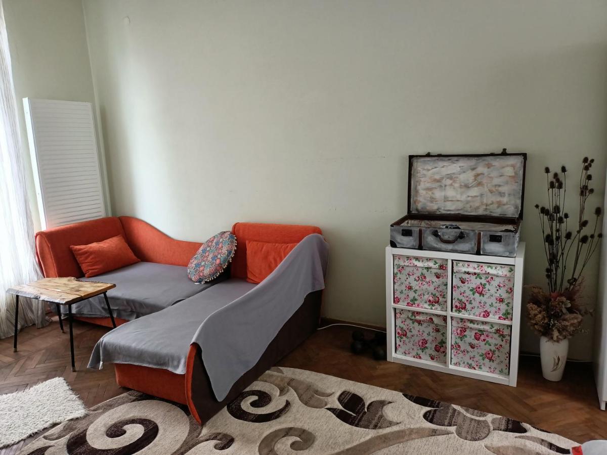 Lovely Apartament In Bucharest, Baba Novac Area Bucareste Exterior foto