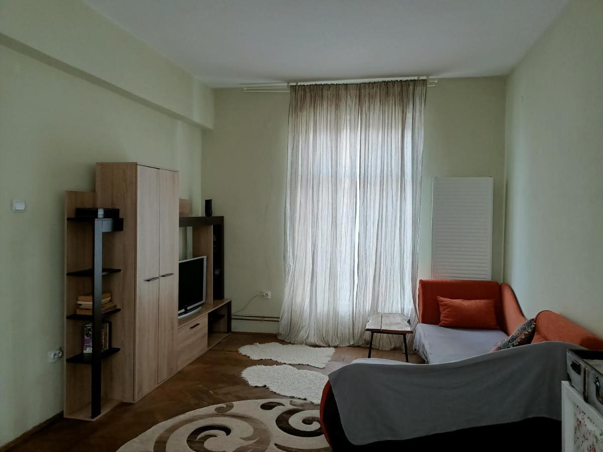 Lovely Apartament In Bucharest, Baba Novac Area Bucareste Exterior foto